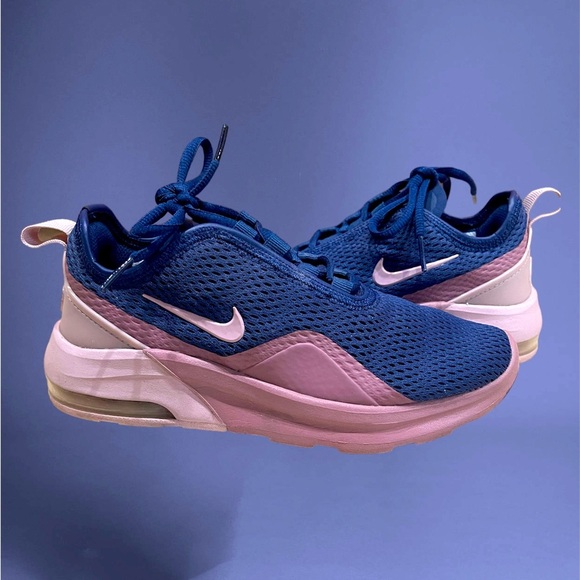 Nike Womens Air Motion 2 Navy Blue & Pink Running Shoes Sneakers Size 6 - Picture 1 of 5